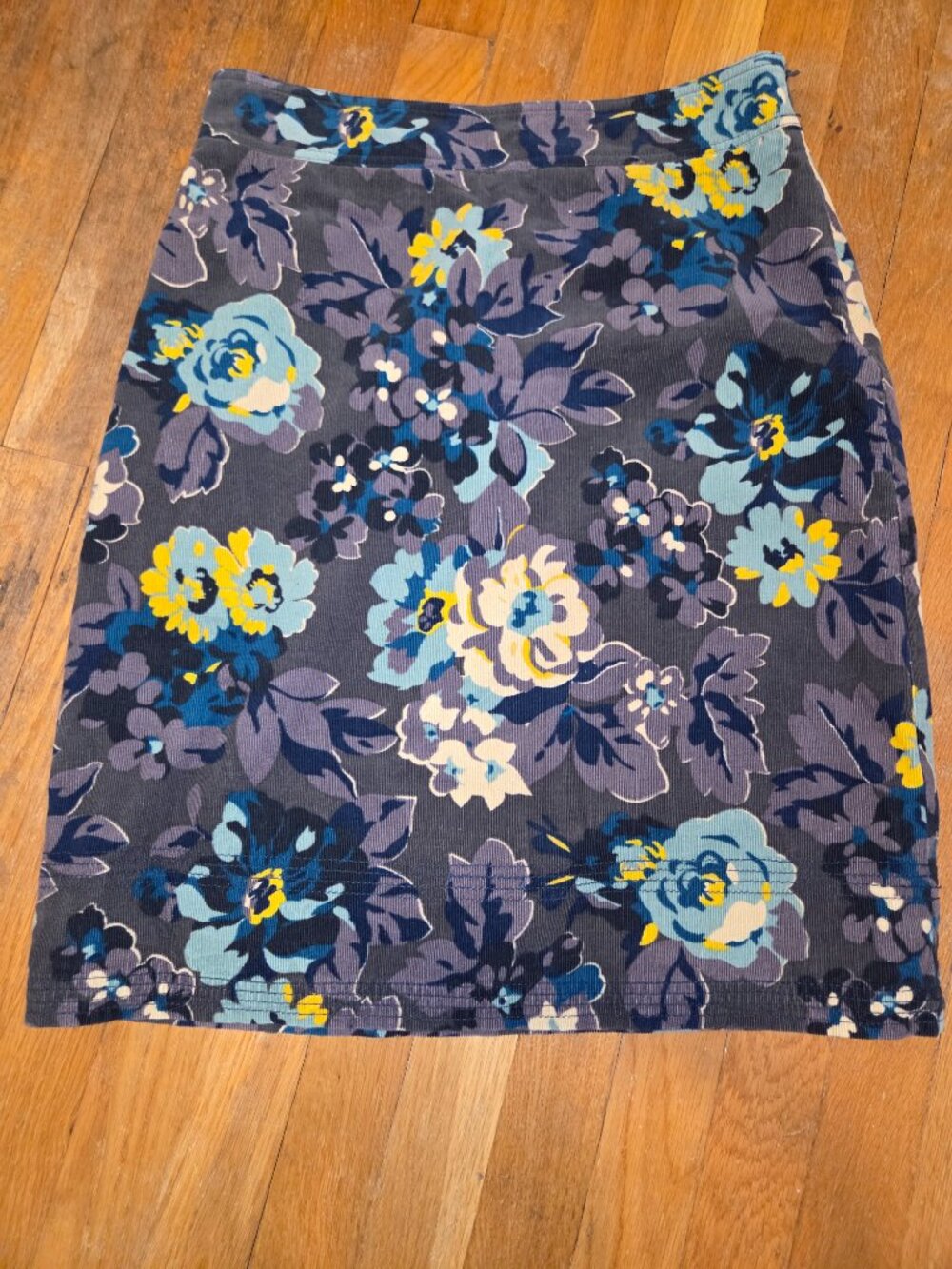 Boden Corduroy Skirt - Picture 2 of 7